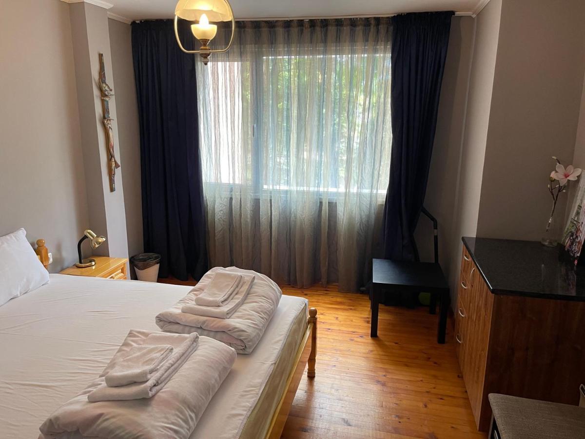 2 Bedroom Apartment City Blagoevgrad Buitenkant foto
